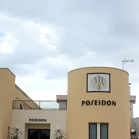 Poseidon Πανσιόν Ispica